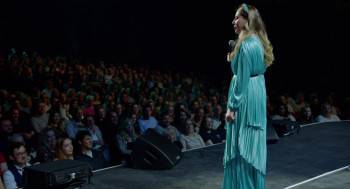 Screenshot 2 from Katherine Ryan: Missus (Full Movie)