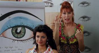 Screenshot 3 from Kika (Full Movie)