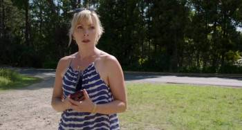 Screenshot 2 from Kiwi Christmas (Full Movie)