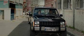 Screenshot 2 from Kutsal Damacana 5: Zombi (Full Movie)