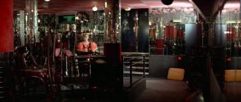 Screenshot 2 from La course à l'échalote (Full Movie)