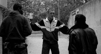 Screenshot 2 from La haine (Full Movie)