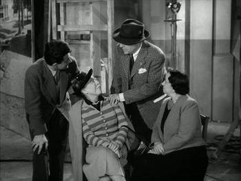 Screenshot 3 from La Poison (Full Movie)