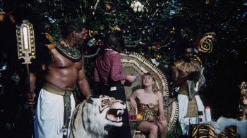 Screenshot 1 from Lady, Stay Dead (Full Movie)