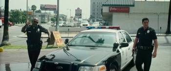 Screenshot 3 from Lakeview Terrace (Full Movie)