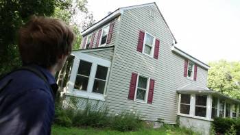 Screenshot 2 from Landlocked (Full Movie)