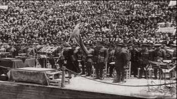 Screenshot 2 from Las maestras de la República (Full Movie)