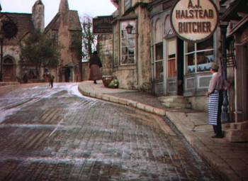 Screenshot 1 from Lassie Come Home (Full Movie)