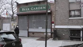 Screenshot 3 from Last Call: The Shutdown of NYC Bars (Full Movie)