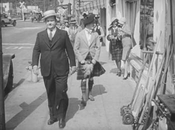 Screenshot 2 from Laurel and Hardy's Laughing 20's (Full Movie)