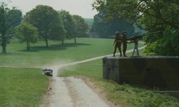Screenshot 3 from Le mur de l'Atlantique (Full Movie)