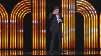 Screenshot 1 from Lee Evans: Live in Scotland (Full Movie)
