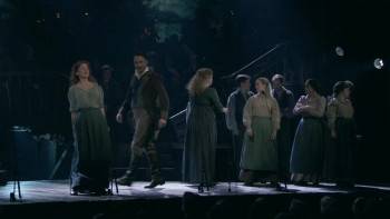 Screenshot 2 from Les Misérables: The Staged Concert (Full Movie)