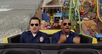 Screenshot 1 from Let's Be Cops (Full Movie)