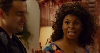 Screenshot 2 from Let's Be Cops (Full Movie)