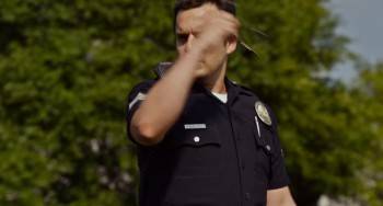 Screenshot 3 from Let's Be Cops (Full Movie)