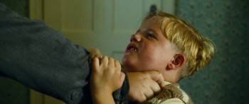 Screenshot 3 from Little Boy (Full Movie)