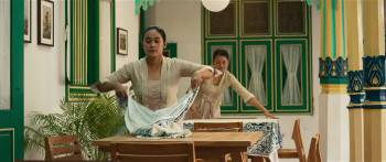 Screenshot 3 from Losmen Bu Broto (Full Movie)