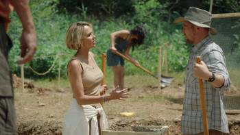 Screenshot 3 from Love in the Great Smoky Mountains: A National Park Romance (Full Movie)