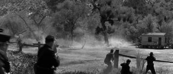 Screenshot 3 from Love Me Tender (Full Movie)