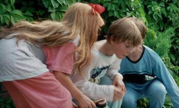 Screenshot 2 from Mach, Sebestová a kouzelné sluchátko (Full Movie)