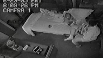 Screenshot 3 from Mama/M.A.M.A. (Full Movie)