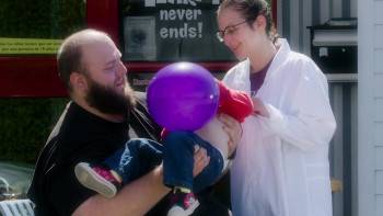 Screenshot 3 from Manbaby (Full Movie)