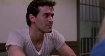 Screenshot 2 from Maniac Cop (Full Movie)