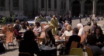 Screenshot 1 from Mark colpisce ancora (Full Movie)
