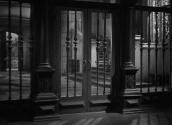 Screenshot 1 from Mark of the Vampire (Full Movie)