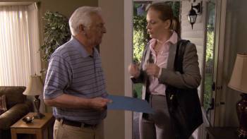 Screenshot 2 from Marley & Me: The Puppy Years (Full Movie)