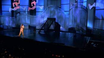 Screenshot 1 from Martin Lawrence Live: Runteldat (Full Movie)