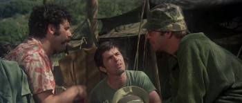 Screenshot 2 from M*A*S*H (Full Movie)