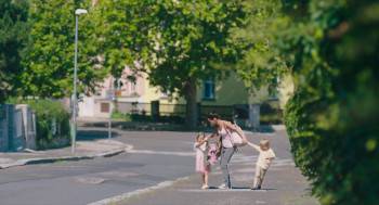 Screenshot 1 from Matky (Full Movie)
