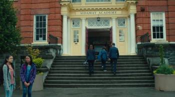 Screenshot 1 from Max 2: White House Hero (Full Movie)