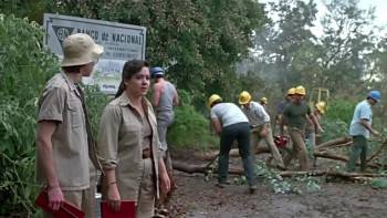 Screenshot 1 from Meet the Applegates (Full Movie)