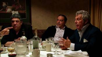 Screenshot 3 from Meet the Mobsters (Full Movie)
