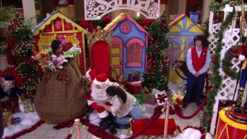 Screenshot 2 from Merry Christmas, Drake & Josh (Full Movie)