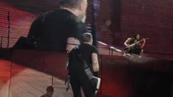 Screenshot 2 from Metallica: Orgullo pasión y gloria. Tres noches en la ciudad de México. (Full Movie)