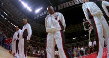 Screenshot 3 from Michael Jordan to the Max (Full Movie)