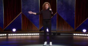 Screenshot 3 from Michelle Wolf: Joke Show (Full Movie)
