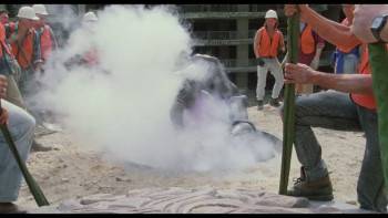 Screenshot 3 from Mighty Morphin Power Rangers the Movie: Secrets Revealed (Full Movie)