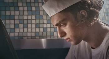 Screenshot 3 from Mimì - Il principe delle tenebre (Full Movie)
