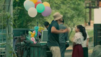 Screenshot 2 from Miracle in Cell No. 7 (Full Movie)