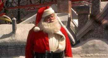 Screenshot 3 from Miracle on 34th Street (Full Movie)