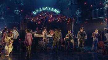Screenshot 1 from Miss Saigon: 25th Anniversary (Full Movie)