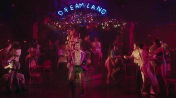 Screenshot 2 from Miss Saigon: 25th Anniversary (Full Movie)