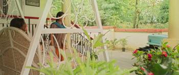 Screenshot 2 from Mission Raniganj (Full Movie)