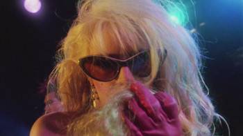 Screenshot 1 from Mondo New York (Full Movie)