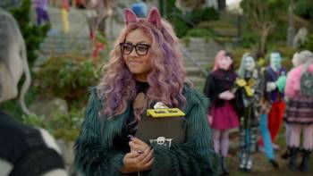 Screenshot 3 from Monster High 2 (Full Movie)